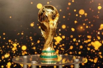 Алматыға футболдан әлем чемпионатының алтын кубогы әкелінді