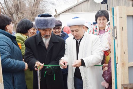 ҚАРАКЕТКЕНДІК ЖҰРТЫМ ҚАНДАЙ ХАЛЫҚ, БІРЛІГІНЕ БІЗ ҚАЙТТЫҚ ТАҢДАЙ ҚАҒЫП